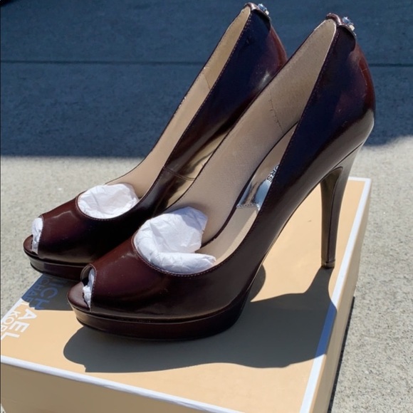 Michael Kors Burgundy York Platform US 6.5 - Picture 1 of 3